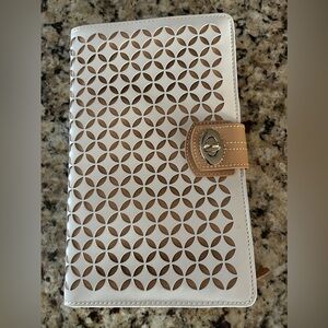 Chloe jewelry portfolio by WOLF
NEW